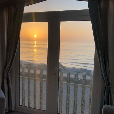 Caravan Hire Golden Sands Sea Front Kinmel Bay Eksteriør bilde
