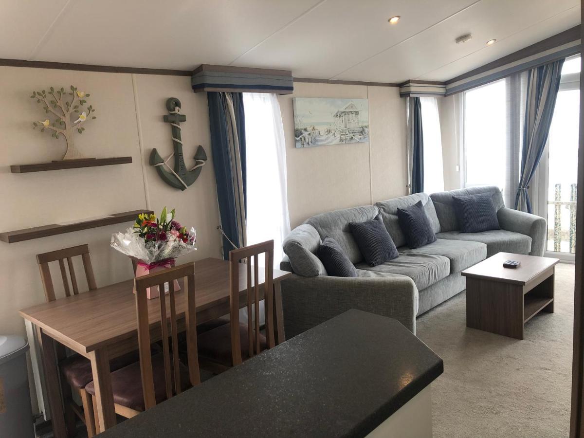 Caravan Hire Golden Sands Sea Front Kinmel Bay Eksteriør bilde