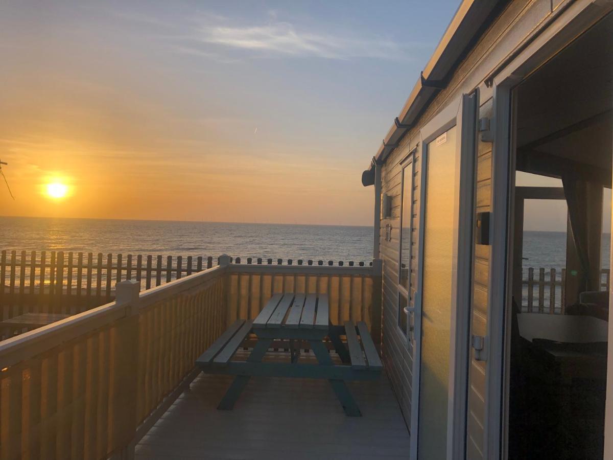 Caravan Hire Golden Sands Sea Front Kinmel Bay Eksteriør bilde